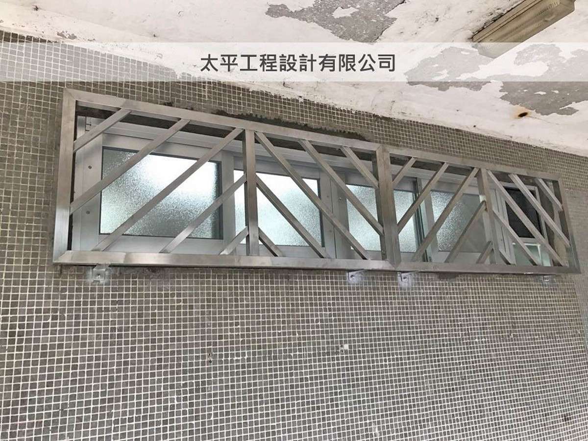 Photo: 不銹鋼窗花.jpg
